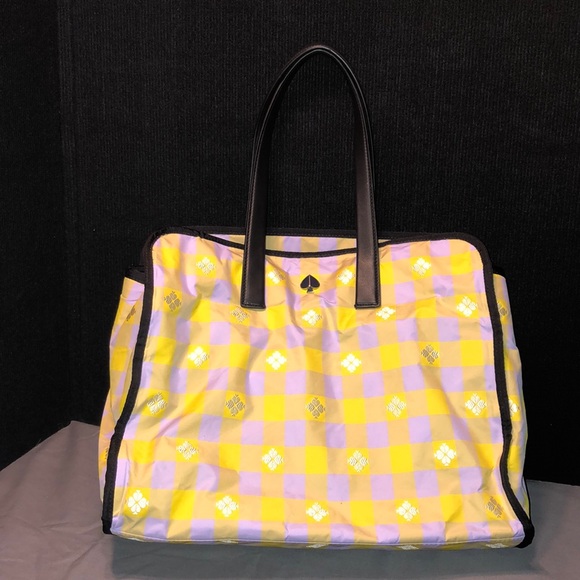 kate spade Handbags - Kate Spade New York
MORLEY LARGE TOTE